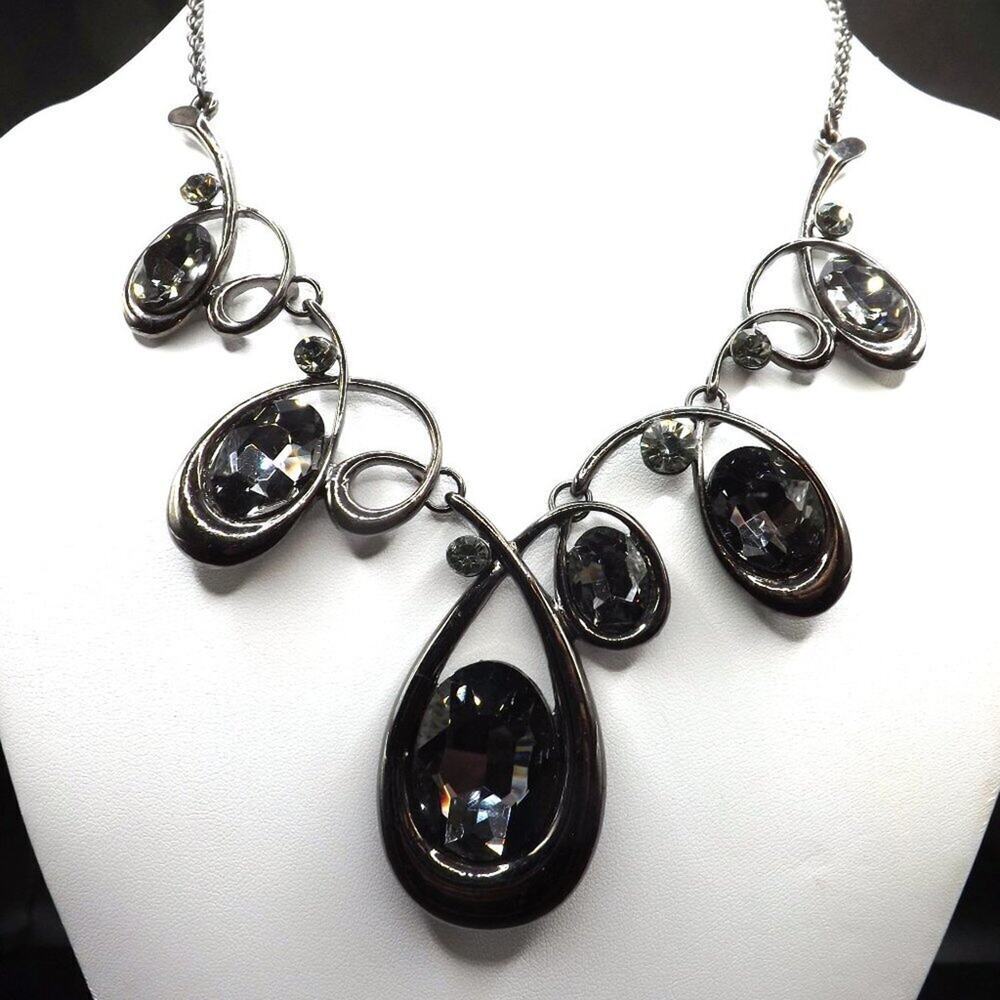 Silver Gray Large Rhinestone Looped Necklace, Gunmetal Gray, Rope Chain, 20 Inch